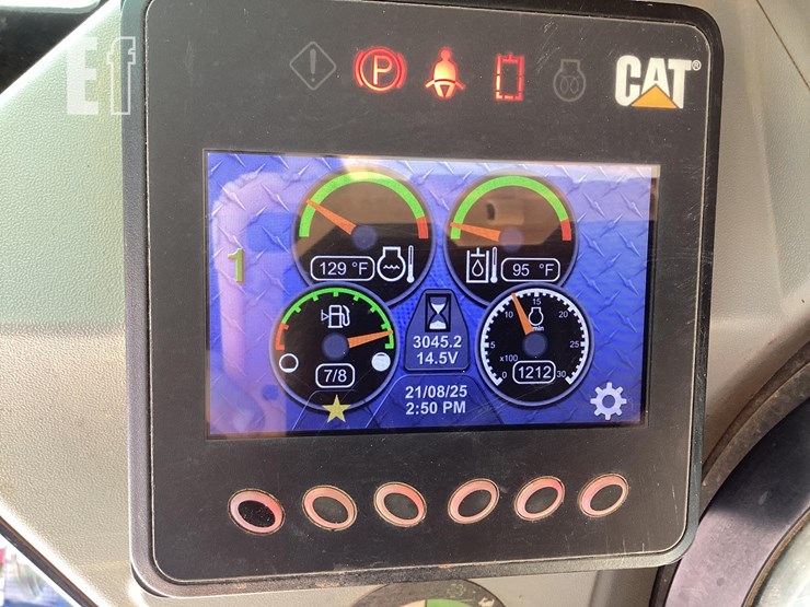 2020-caterpillar-259d3-image-16