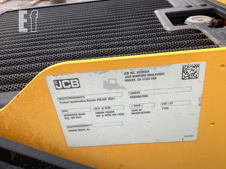 2018-jcb-3ts-8t-image-21