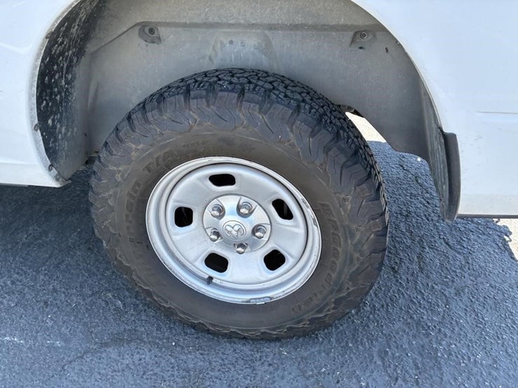 2016-dodge-ram-1500-image-6