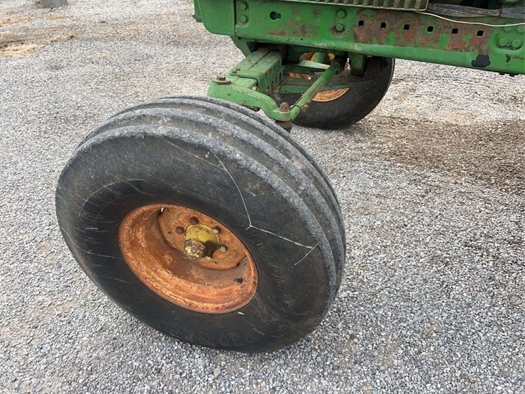 john-deere-4430-image-23