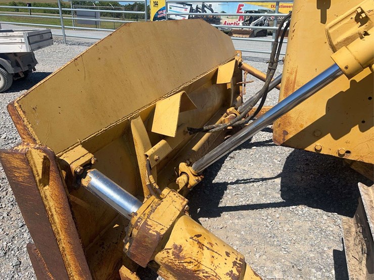 caterpillar-d5-image-21