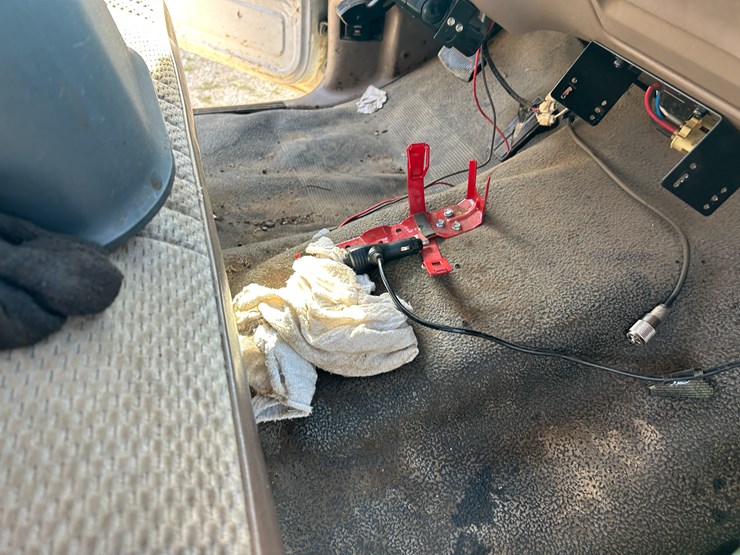 1997-ford-f350-image-52