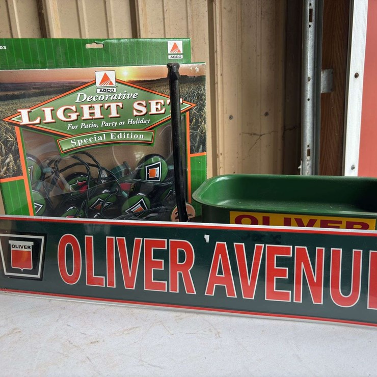 Oliver Lights, Sign, and Mini Wagon