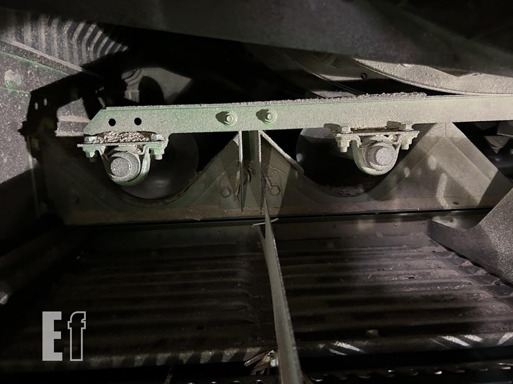 2024-john-deere-s790-image-22