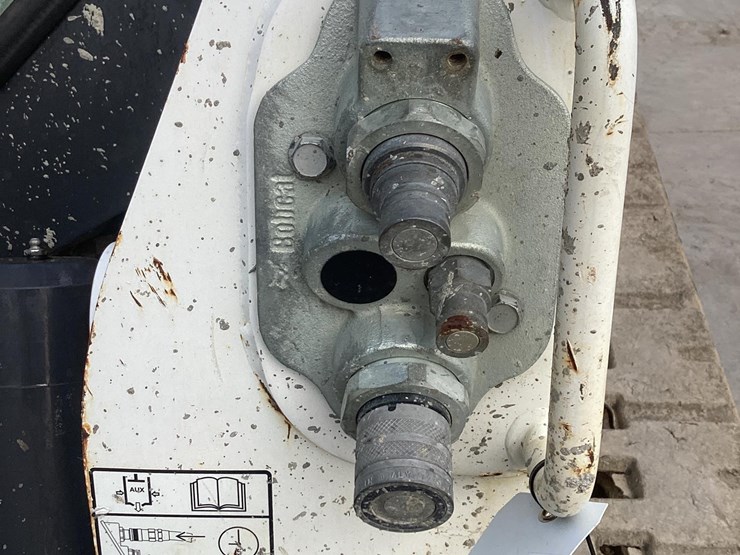 2020-bobcat-t650-image-13