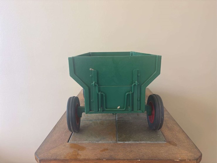 1/8-oliver-flare-box-wagon-1997-fps-sm-image-4