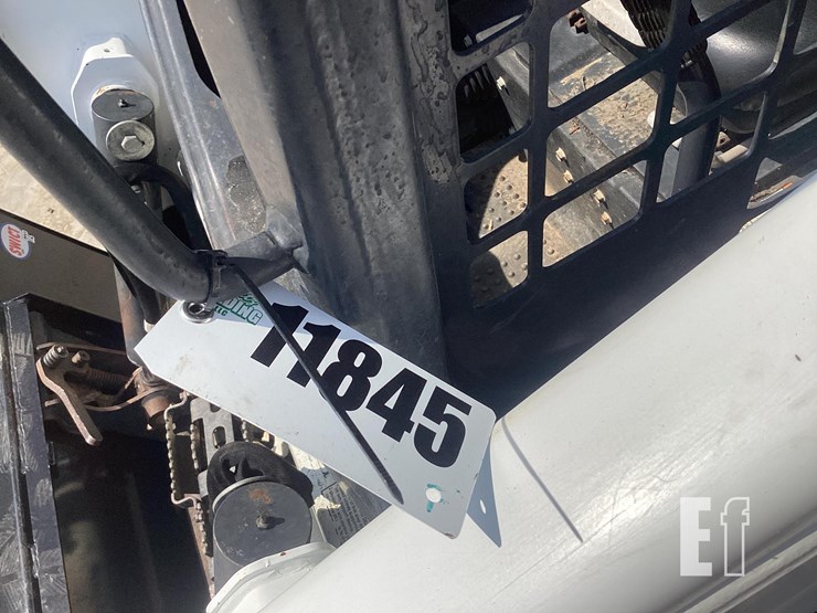 2017-bobcat-t595-image-20