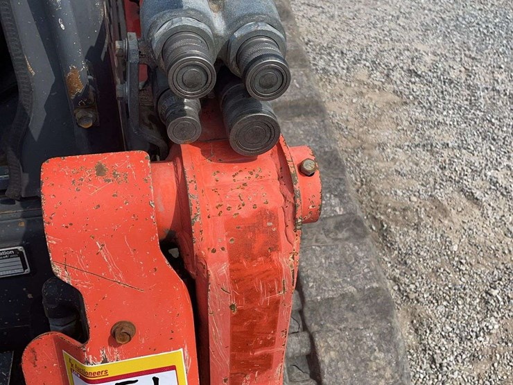 kubota-svl95-2s-image-29