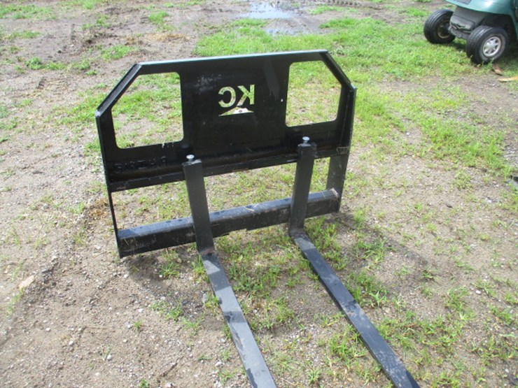 #5223-•-kc-48"-skidsteer-forks-image-6
