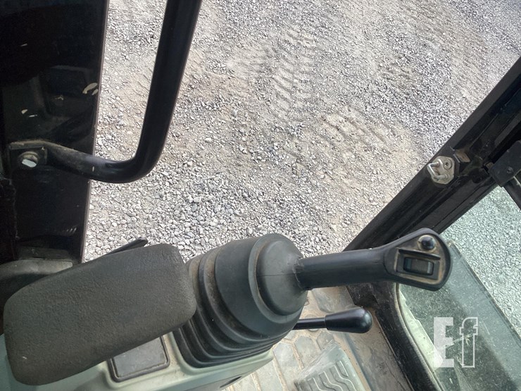 2015-caterpillar-308e2-cr-image-22