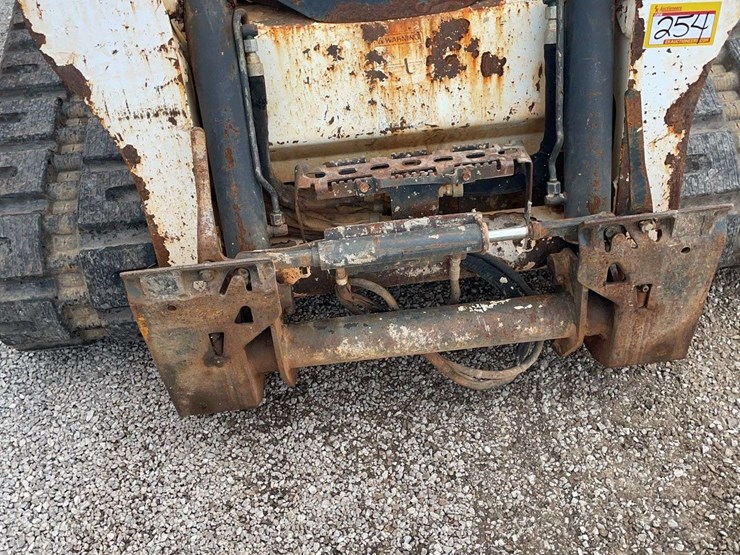 bobcat-t650-image-10