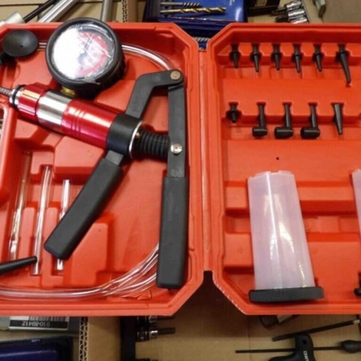 Vac/Pressure Pump & Bleeding
