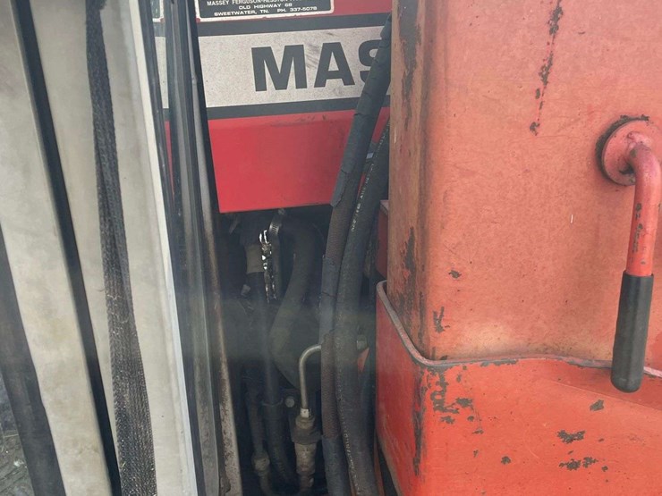 massey-ferguson-390t-image-20