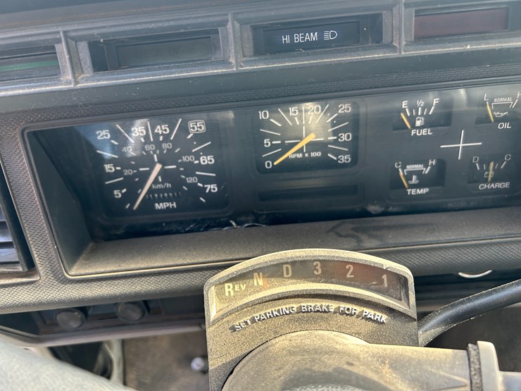 1998-ford-f800-image-54