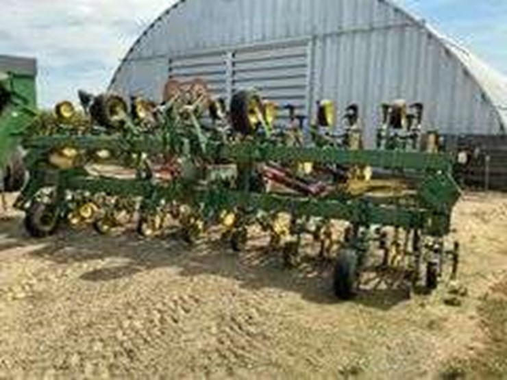 john-deere-85-image-1