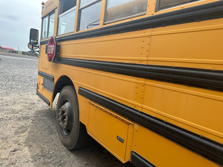 #20-•-#23872-•-2002-international-genesis-school-bus-vin:-1hvbgaan22a916951-image-23