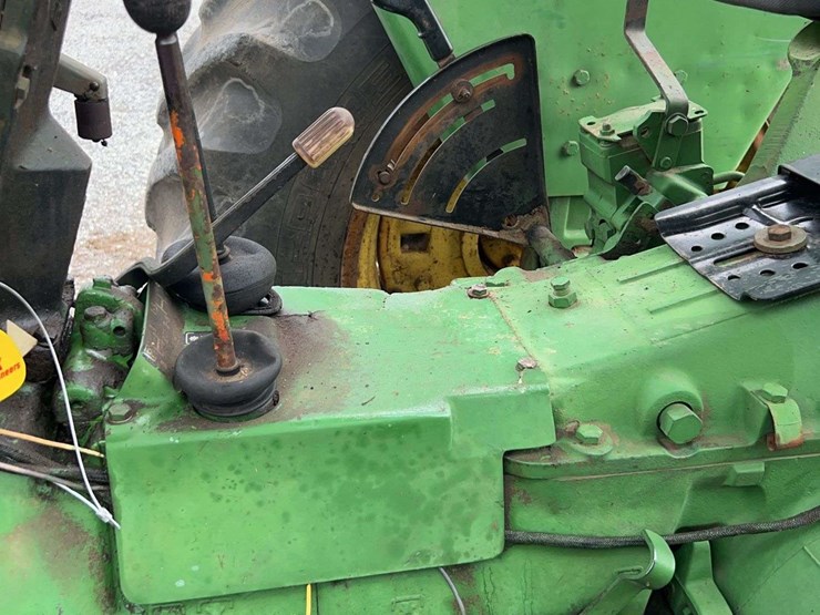john-deere-2630-image-14