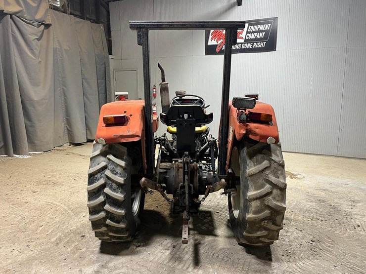 massey-ferguson-231-image-4