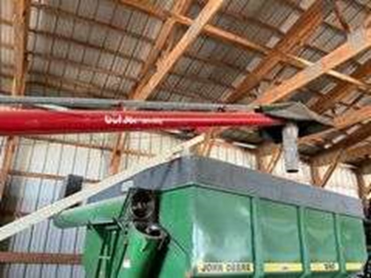 buhler-farm-king-851-image-9