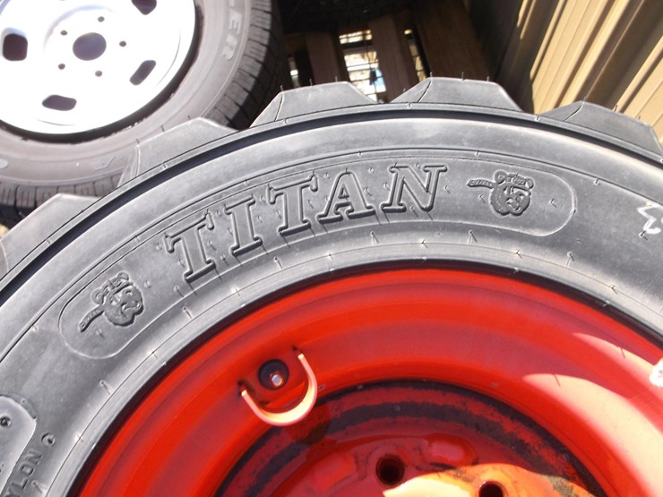 10x16.5-tire-assembly-image-5