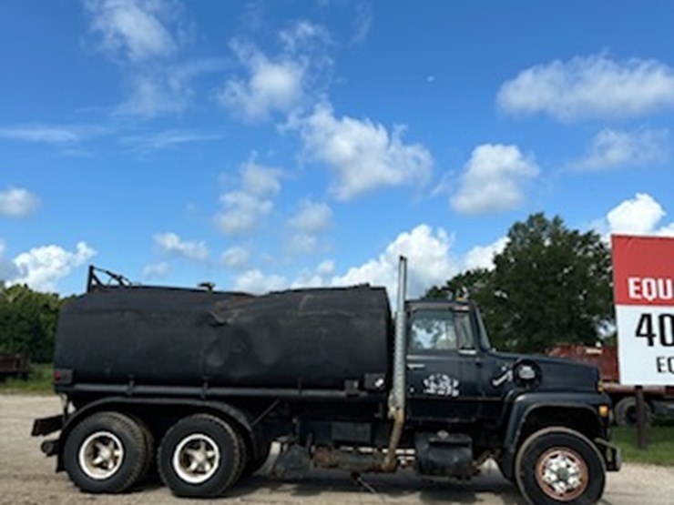 ford-l9000-image-1