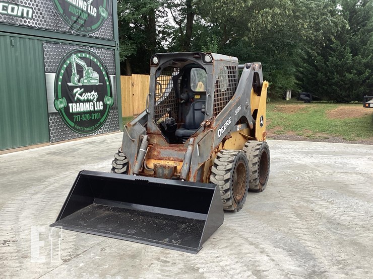 2019-deere-318g-image-8