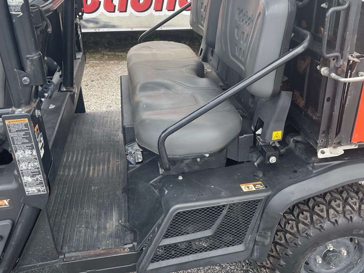 kubota-rtvx1140-image-11