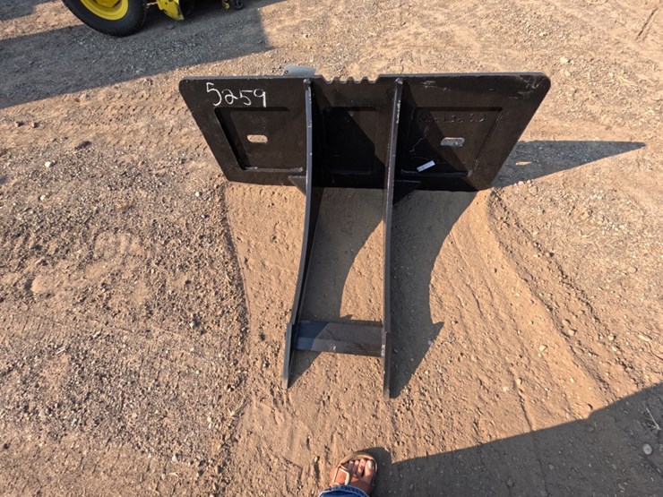 #5259-•-skid-steer-rock-digger-image-2
