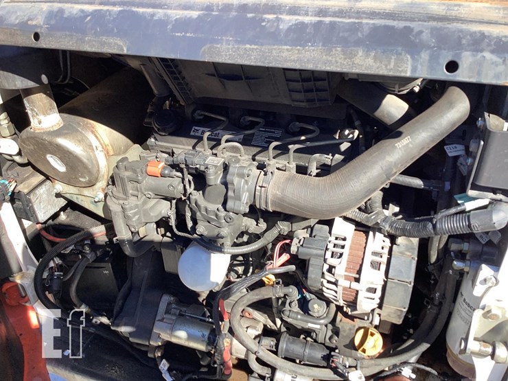 2022-bobcat-t450-image-14