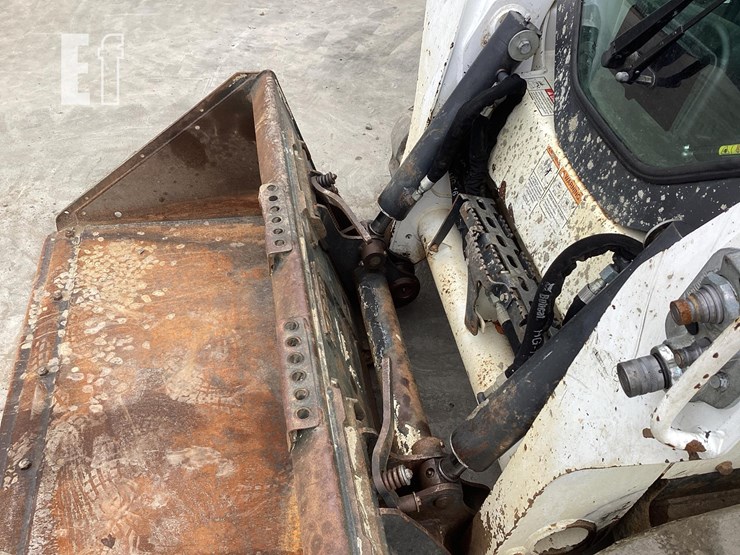 2019-bobcat-t595-image-10