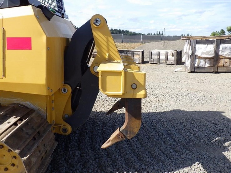 2019-deere-450k-lgp-image-17