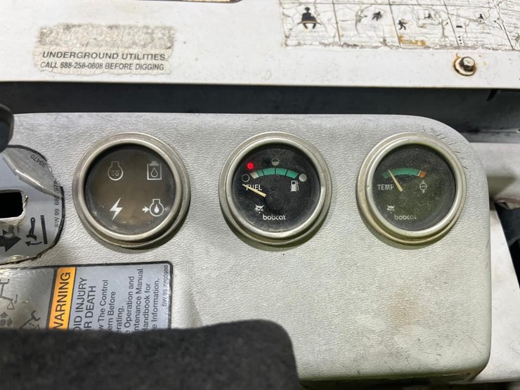 2000-bobcat-331-image-25
