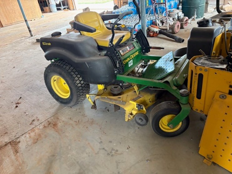 john-deere-z425-image-2