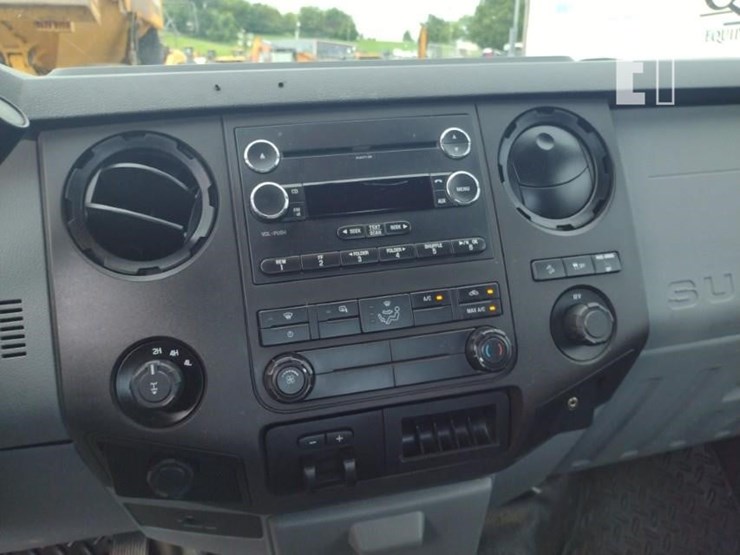14-ford-f250-image-9
