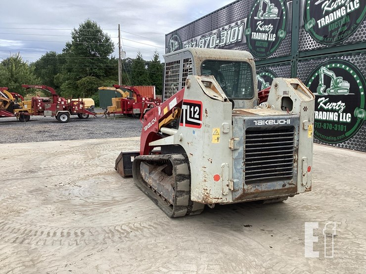 2014-takeuchi-tl12-image-2