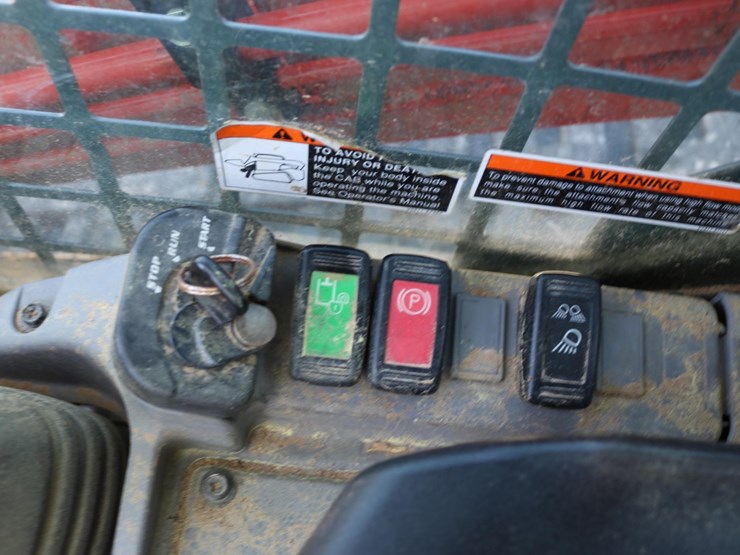 kubota-svl90-2c-image-23