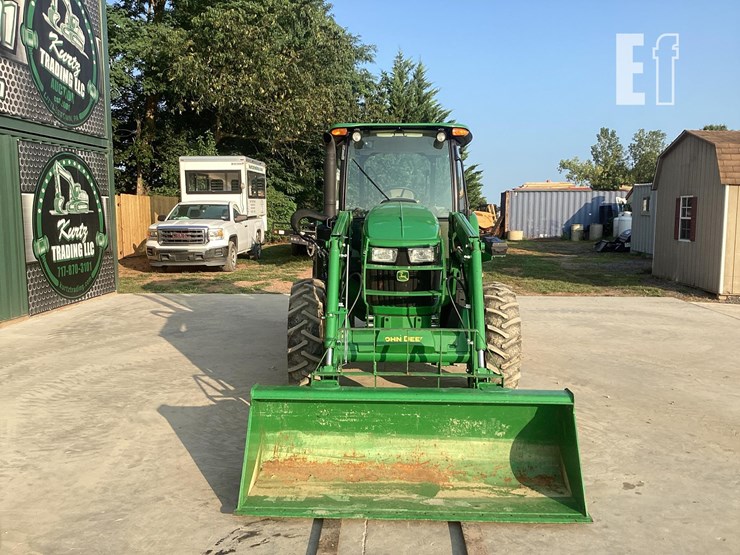 2022-john-deere-5100e-image-8
