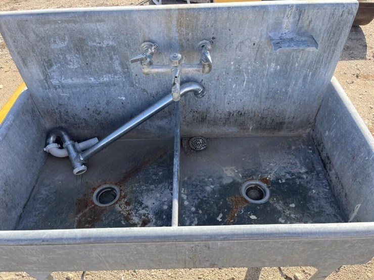 l3--double-galvanized-sink-image-5