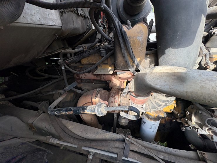 1998-ford-l8513-image-43