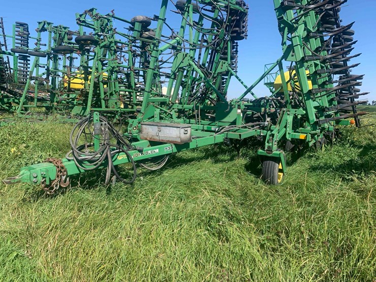 john-deere-1900-image-1