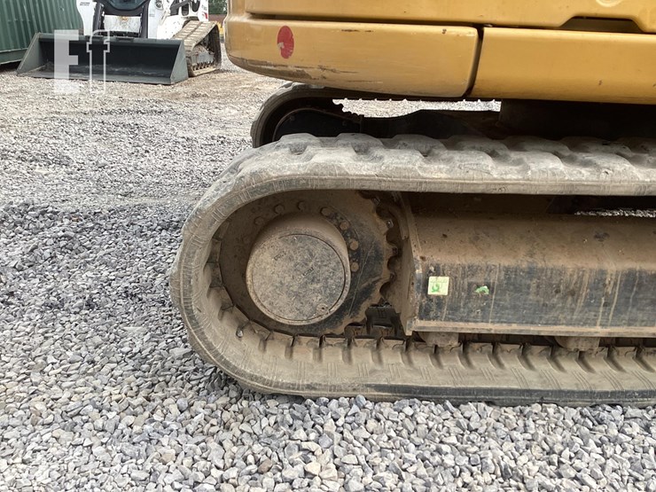 2015-caterpillar-308e2-cr-image-14
