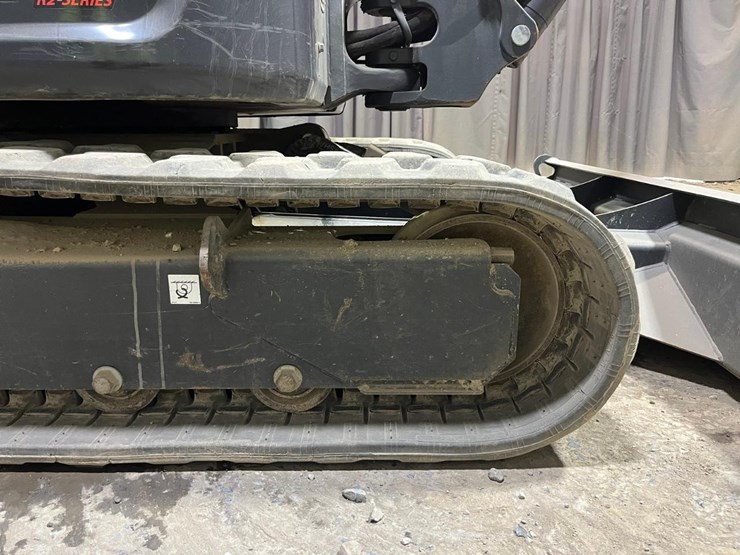 2022-bobcat-e50-image-24