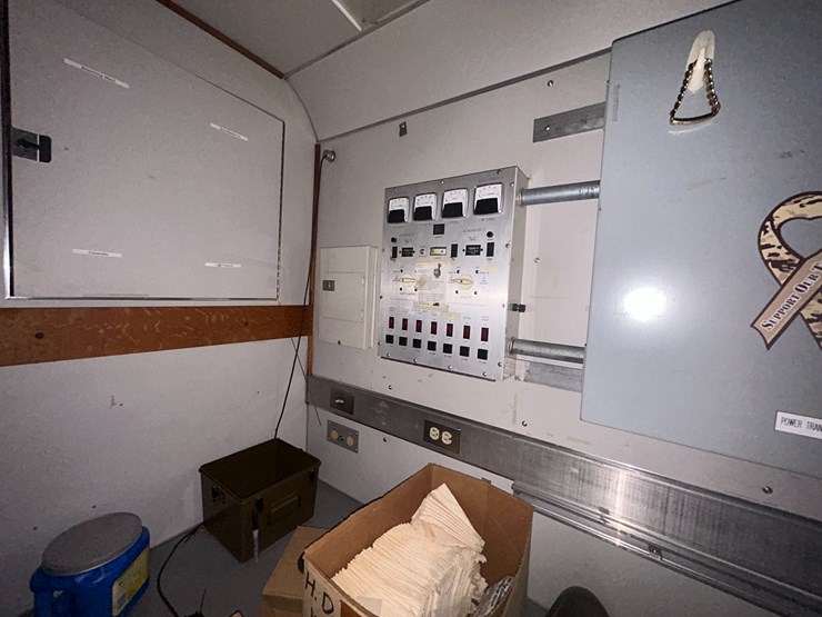 1992-ford-e350-image-27