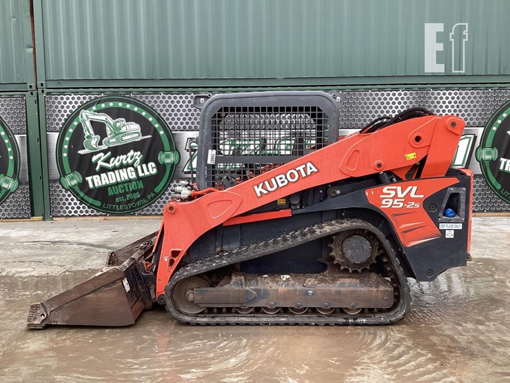 2020-kubota-svl95-2s-image-1