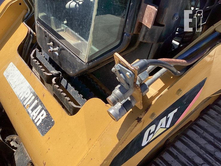 2008-caterpillar-257b2-image-11