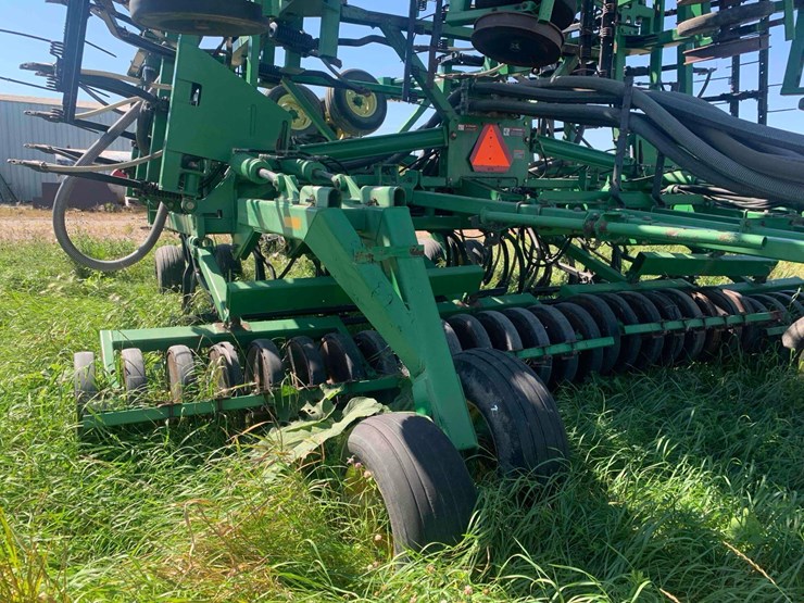 john-deere-1820-image-29