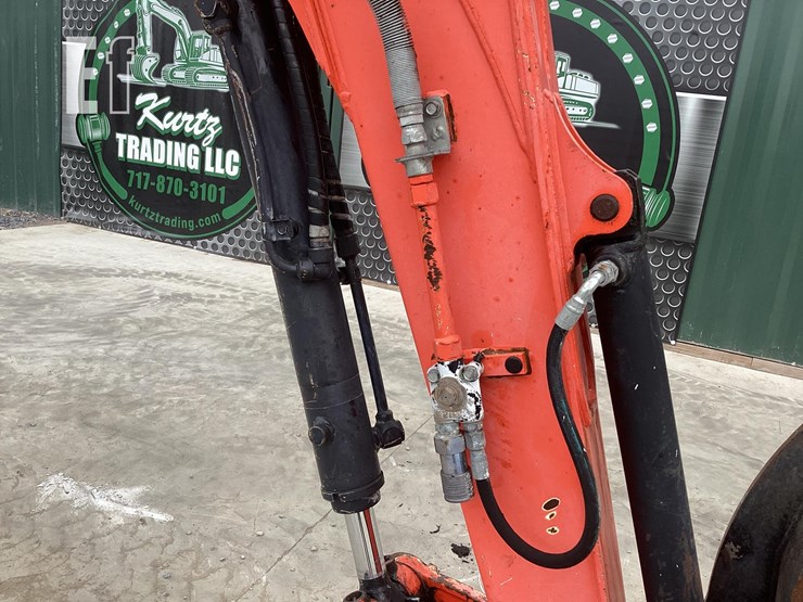 2019-kubota-u55-4-image-12