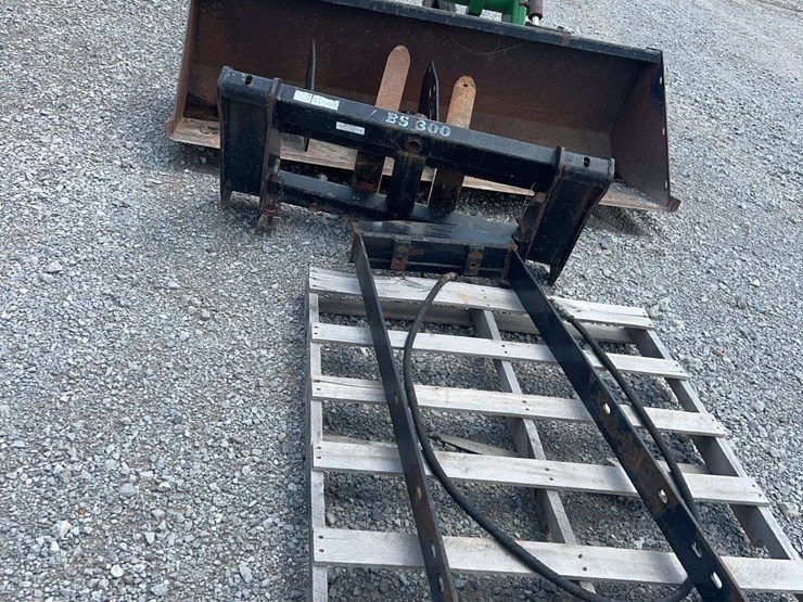 bush-hog-3226qt-image-10