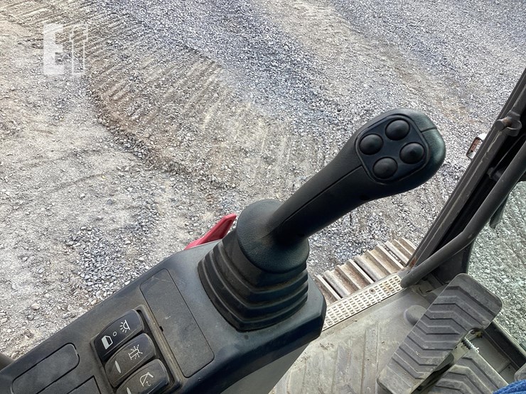 2018-volvo-ec250el-image-22