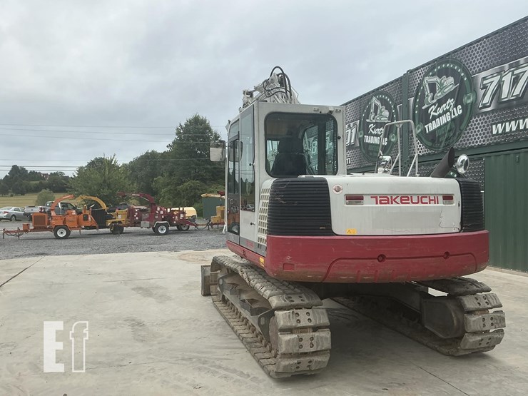 2016-takeuchi-tb1140-image-2